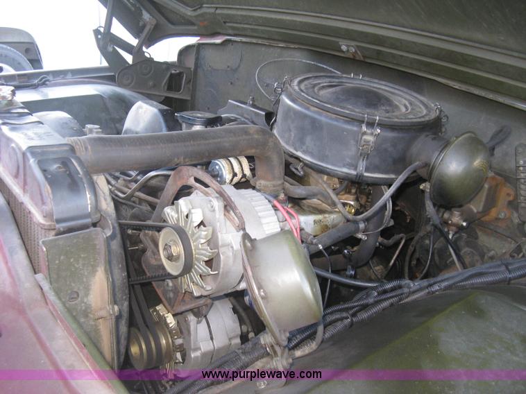 image for item J2962 1968 Kaiser Jeep M715 fire truck