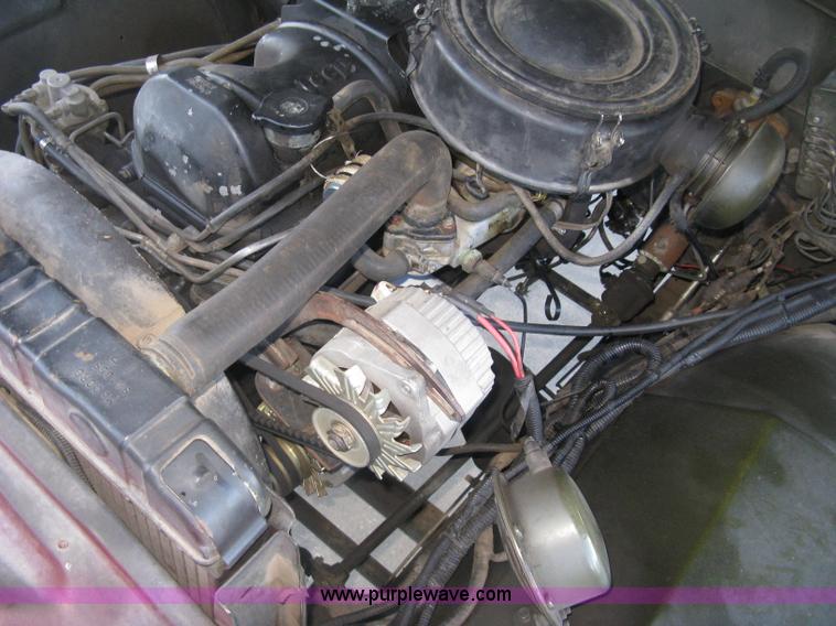 image for item J2962 1968 Kaiser Jeep M715 fire truck