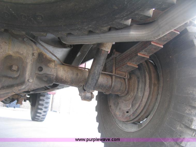 image for item J2962 1968 Kaiser Jeep M715 fire truck