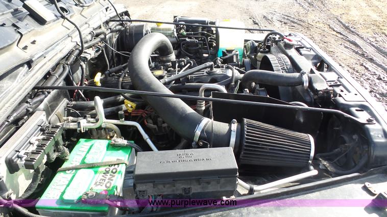 image for item J4516 1999 Jeep Wrangler Sahara SUV