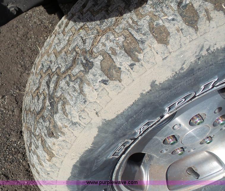 image for item J4516 1999 Jeep Wrangler Sahara SUV