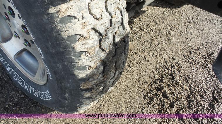 image for item J4516 1999 Jeep Wrangler Sahara SUV