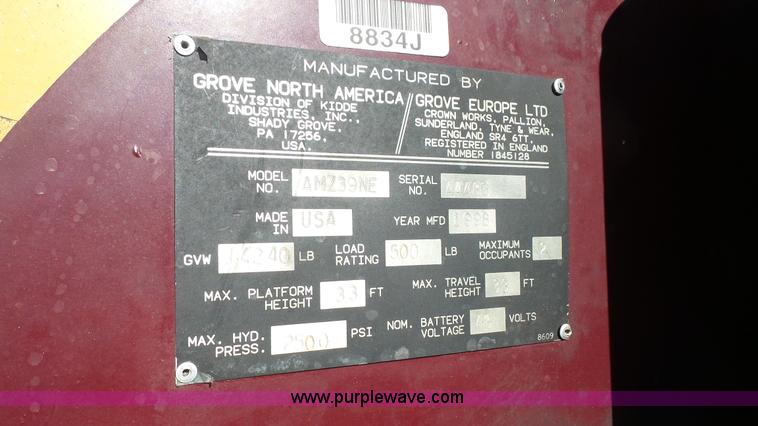 image for item J4653 1998 Grove AM239NE boom lift