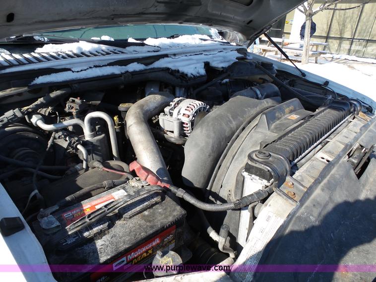 image for item J7374 2005 Ford F350 Super Duty SuperCab utility truck