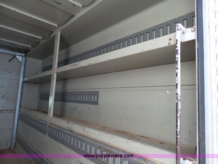 image for item J7374 2005 Ford F350 Super Duty SuperCab utility truck