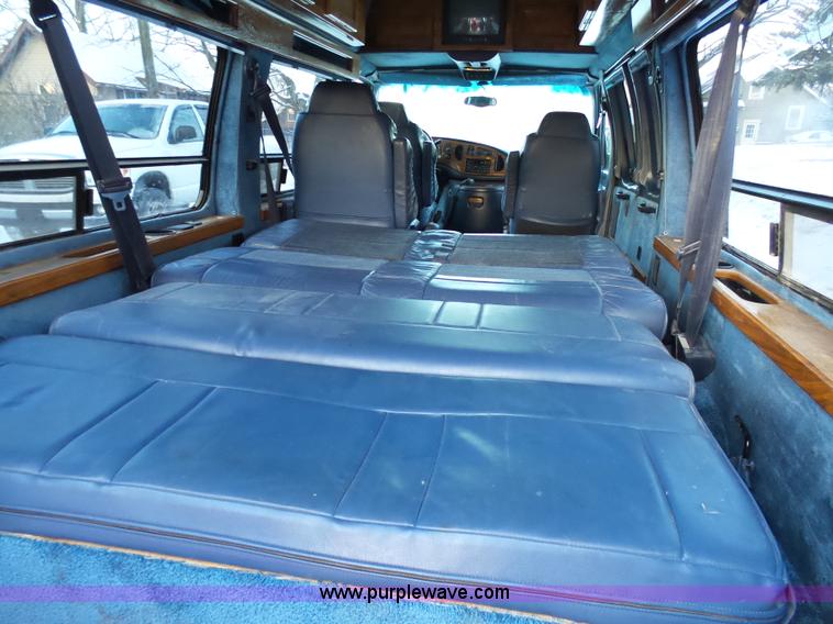 image for item J7377 1999 Ford Econoline E350 Super Duty Extended Tuscany Conversion van