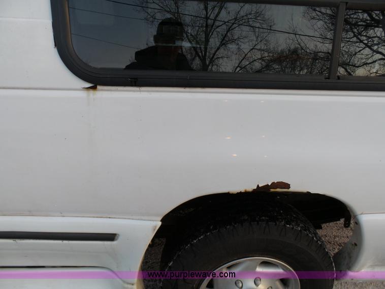 image for item J7377 1999 Ford Econoline E350 Super Duty Extended Tuscany Conversion van