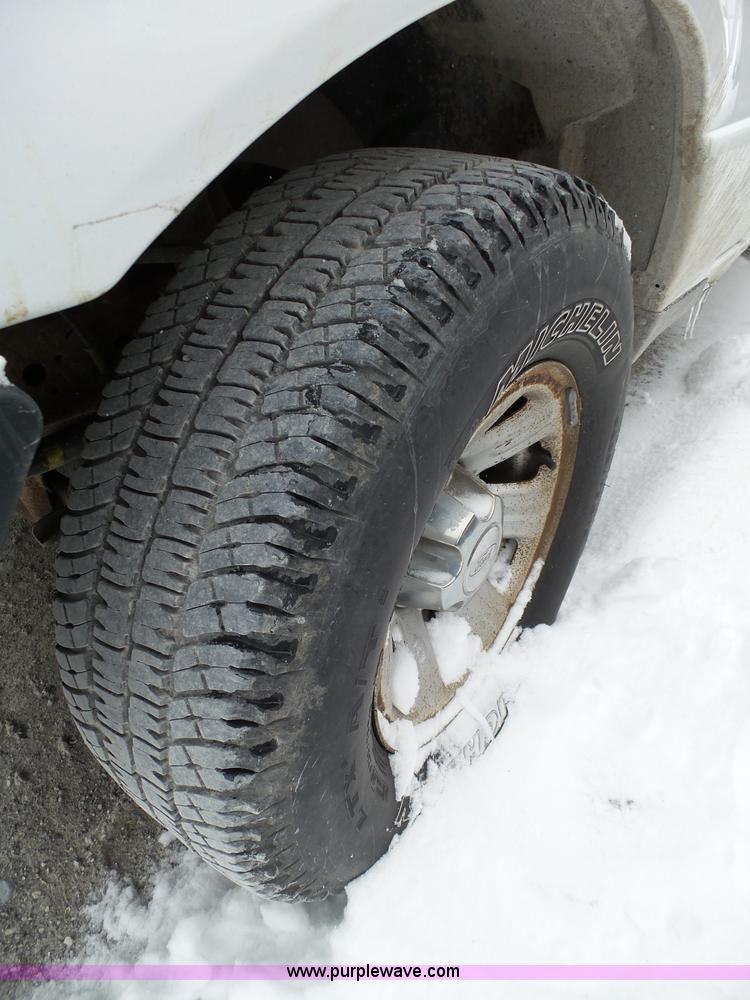 image for item J7380 2009 Ford Ranger pickup truck