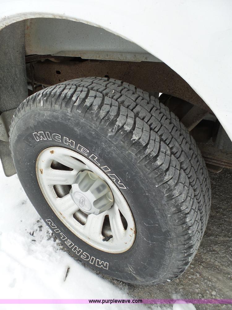 image for item J7380 2009 Ford Ranger pickup truck