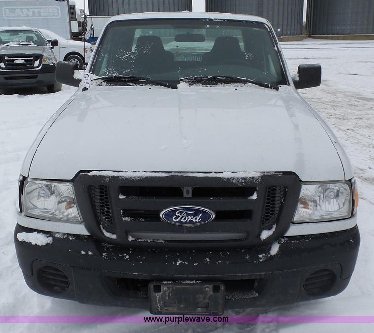 image for item J7384 2009 Ford Ranger SuperCab pickup truck