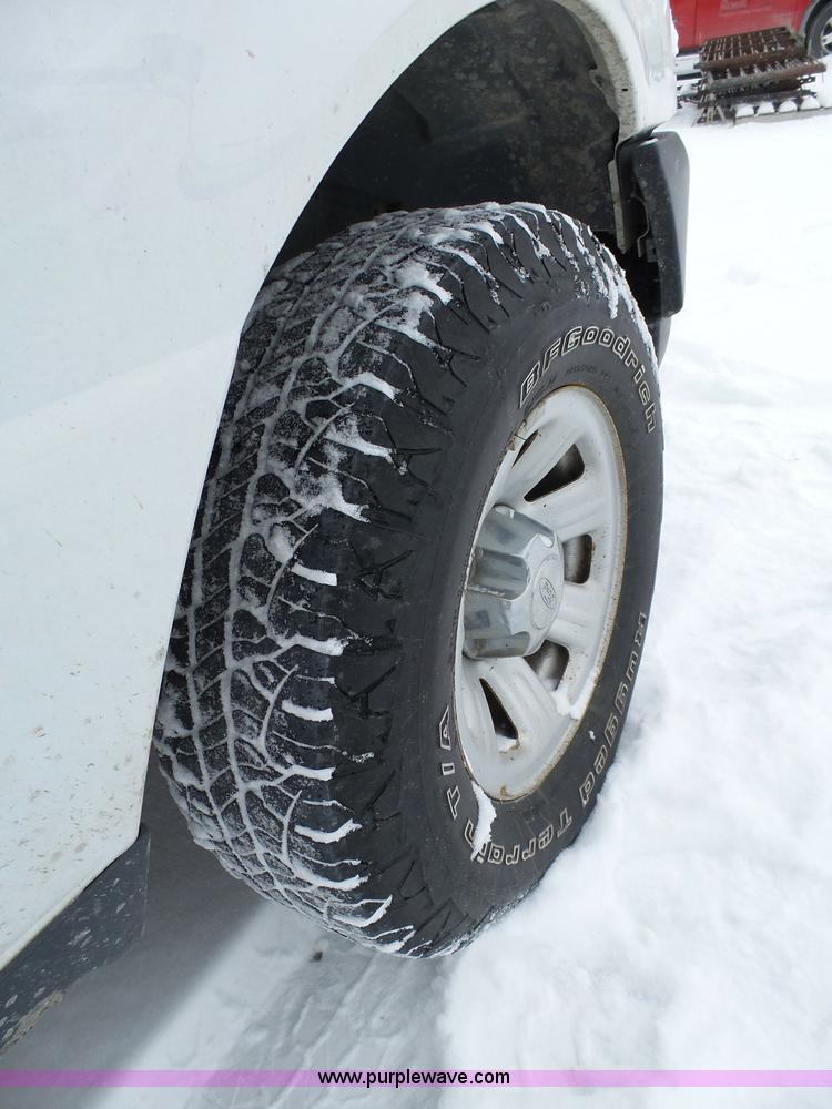 image for item J7384 2009 Ford Ranger SuperCab pickup truck