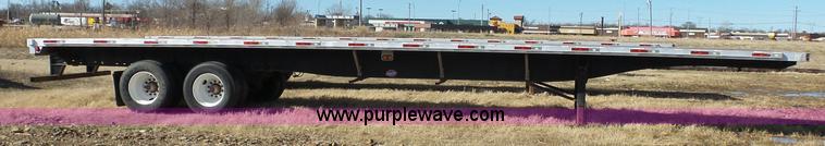 image for item J7619 2009 Utility FS2CHA flatbed trailer