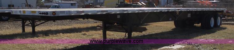 image for item J7620 2009 Utility FS2CHA flatbed trailer