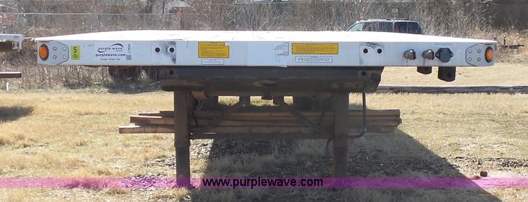 image for item J7620 2009 Utility FS2CHA flatbed trailer