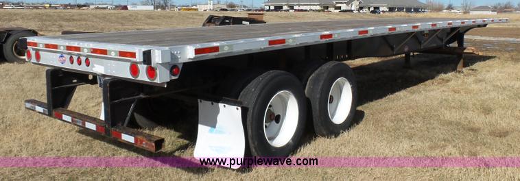image for item J7620 2009 Utility FS2CHA flatbed trailer
