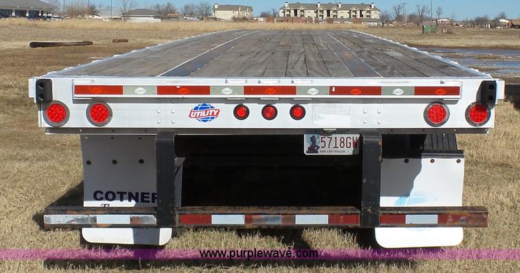 image for item J7620 2009 Utility FS2CHA flatbed trailer