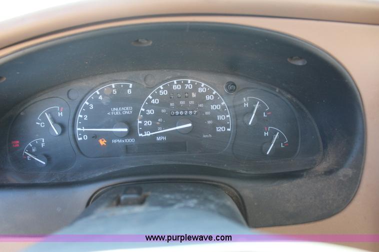 image for item J7630 1996 Ford Ranger SuperCab pickup truck