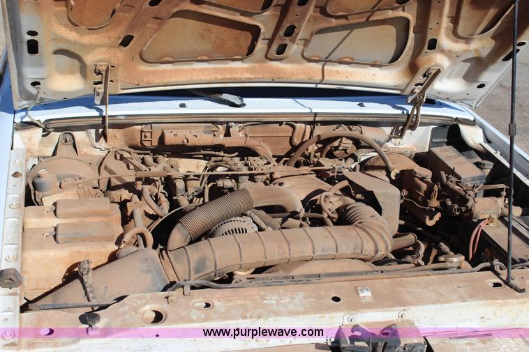 image for item J7630 1996 Ford Ranger SuperCab pickup truck