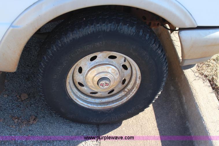 image for item J7630 1996 Ford Ranger SuperCab pickup truck