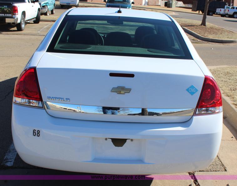 image for item J7631 2011 Chevrolet Impala