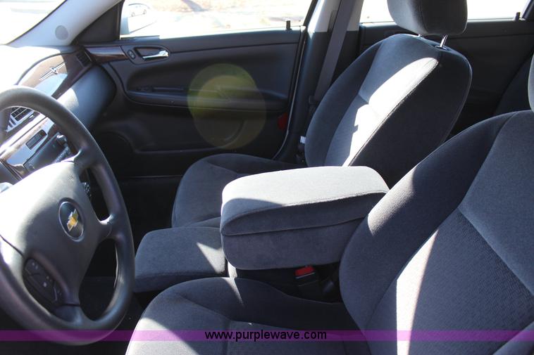 image for item J7631 2011 Chevrolet Impala