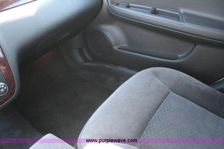 image for item J7631 2011 Chevrolet Impala