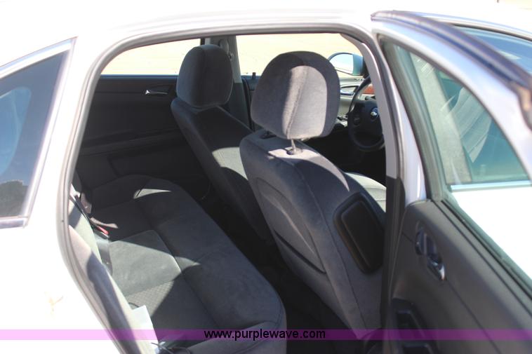 image for item J7631 2011 Chevrolet Impala