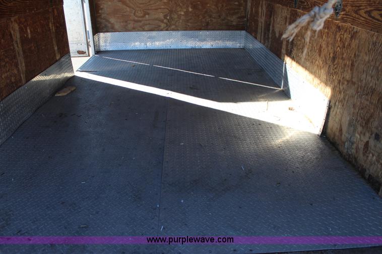 image for item J7632 2002 International 4700 box truck