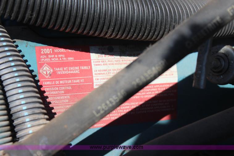 image for item J7632 2002 International 4700 box truck