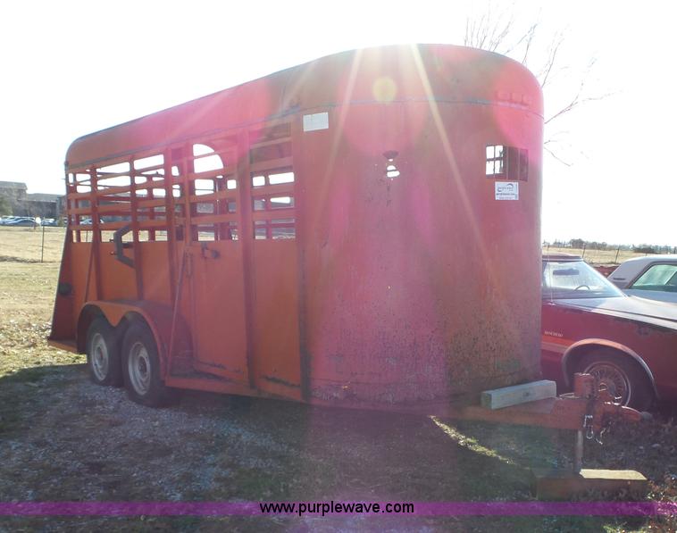 image for item J7658 1994 Chaparral livestock trailer