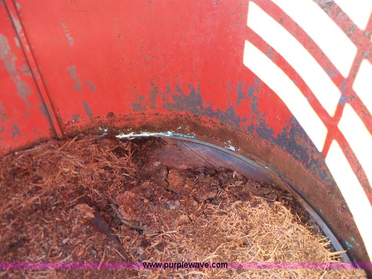 image for item J7658 1994 Chaparral livestock trailer