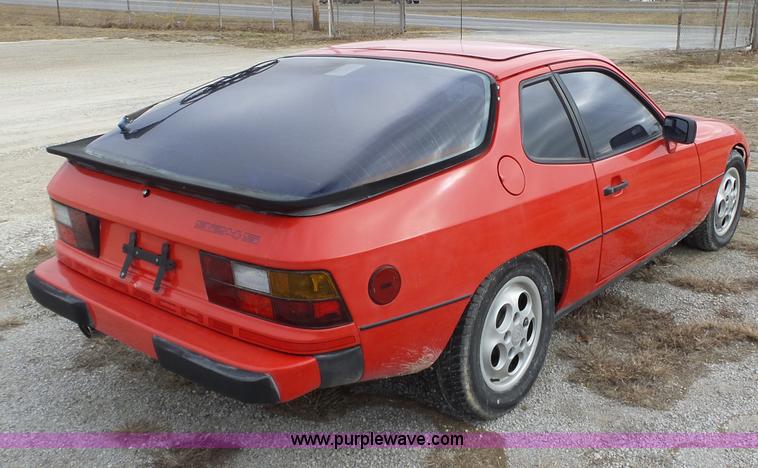 image for item J7667 1987 Porsche 924S