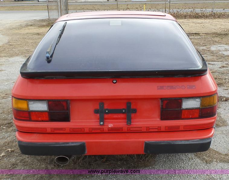 image for item J7667 1987 Porsche 924S