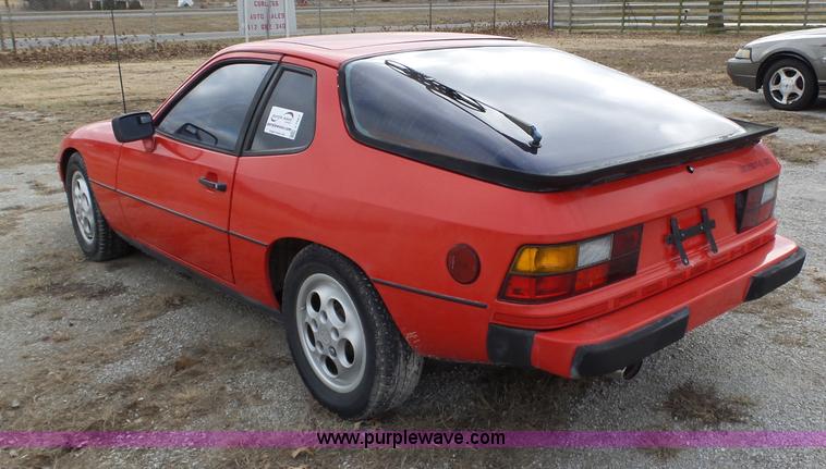 image for item J7667 1987 Porsche 924S