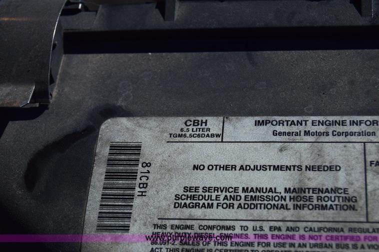 image for item K4466 1996 Chevrolet 3500 utility truck with crane