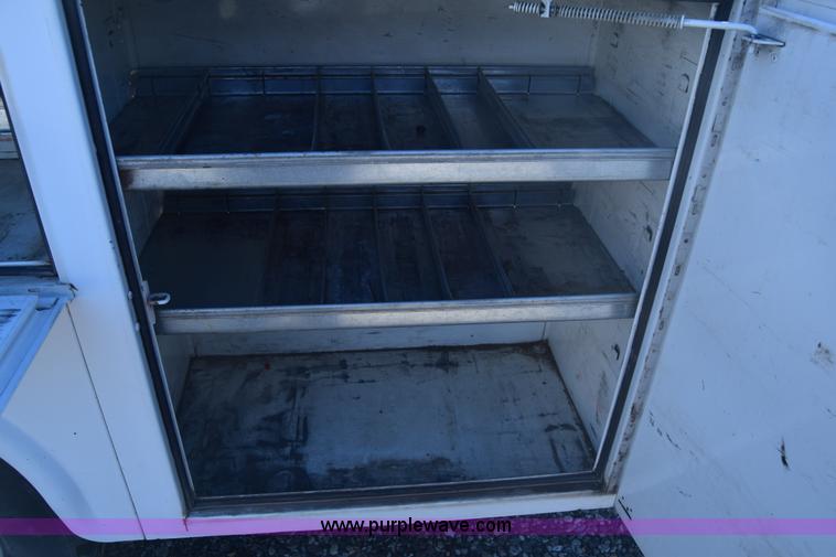 image for item K4466 1996 Chevrolet 3500 utility truck with crane