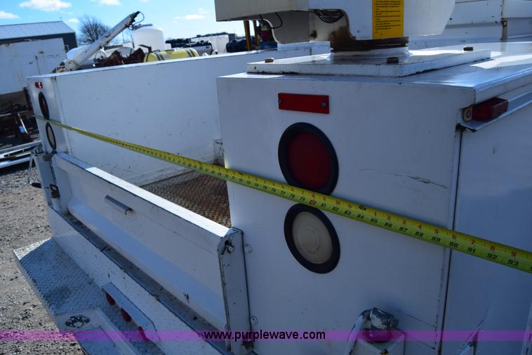 image for item K4466 1996 Chevrolet 3500 utility truck with crane