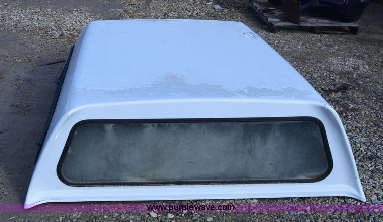 image for item K4469 Assorted automotive accessories