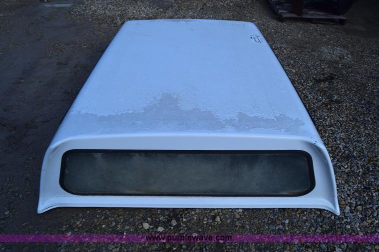 image for item K4469 Assorted automotive accessories