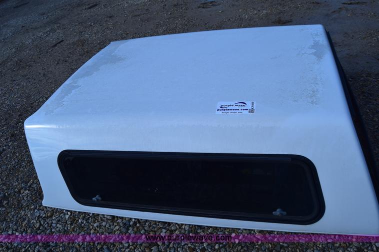 image for item K4469 Assorted automotive accessories