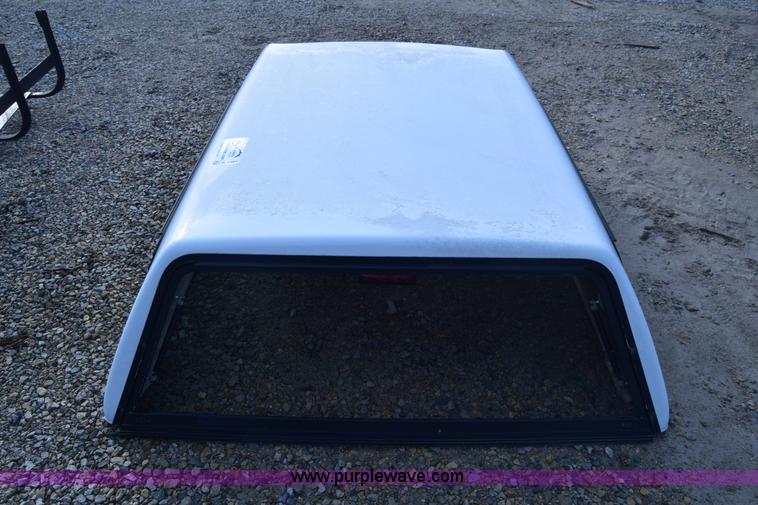 image for item K4469 Assorted automotive accessories