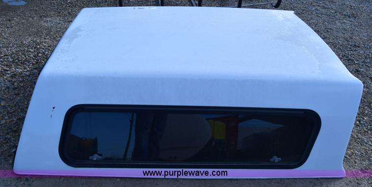 image for item K4469 Assorted automotive accessories