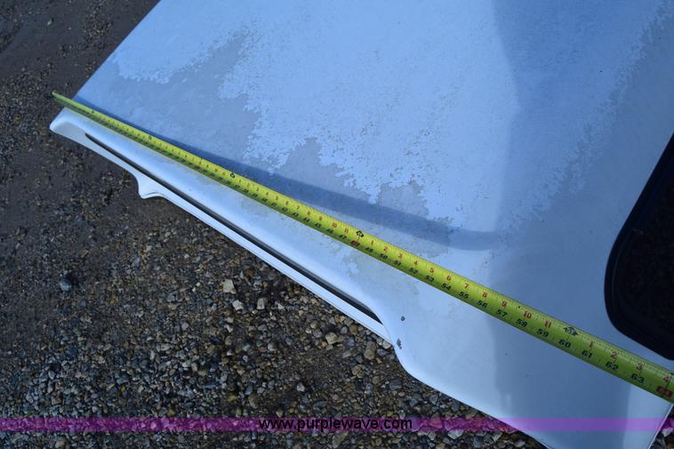 image for item K4469 Assorted automotive accessories