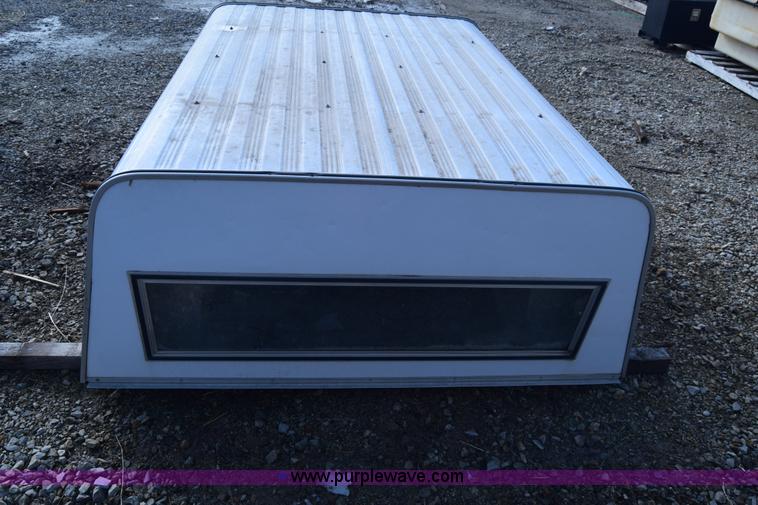 image for item K4469 Assorted automotive accessories