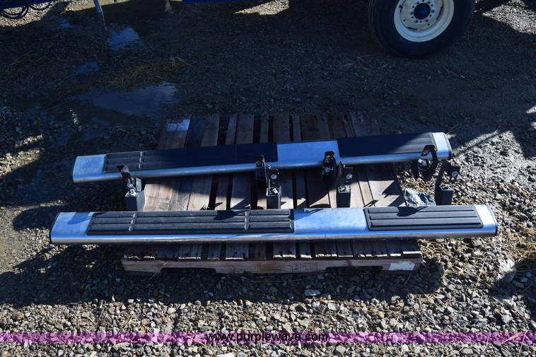 image for item K4469 Assorted automotive accessories