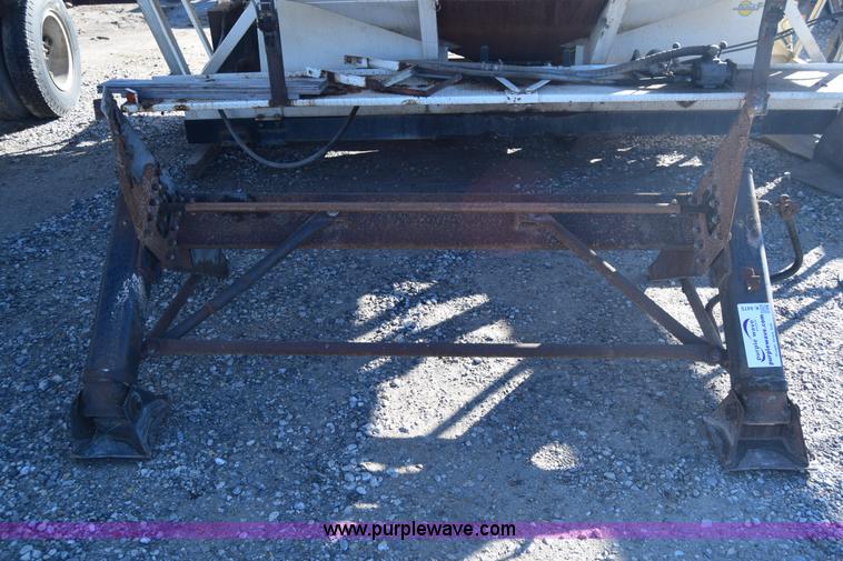 image for item K4475 Jost A400 dual leg landing gear