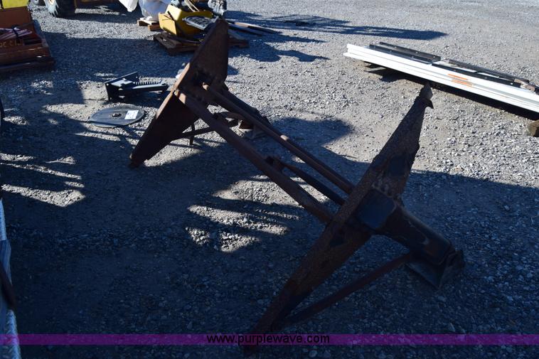 image for item K4475 Jost A400 dual leg landing gear