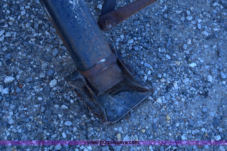 image for item K4475 Jost A400 dual leg landing gear