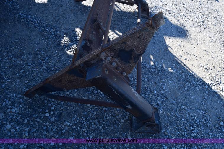 image for item K4475 Jost A400 dual leg landing gear