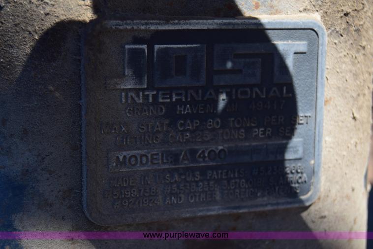 image for item K4475 Jost A400 dual leg landing gear